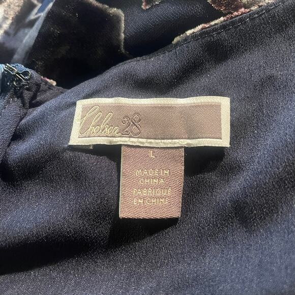 Chelsea28 Burnout Velvet Romantic Floral Dress – Size Large - Picture 15 of 16